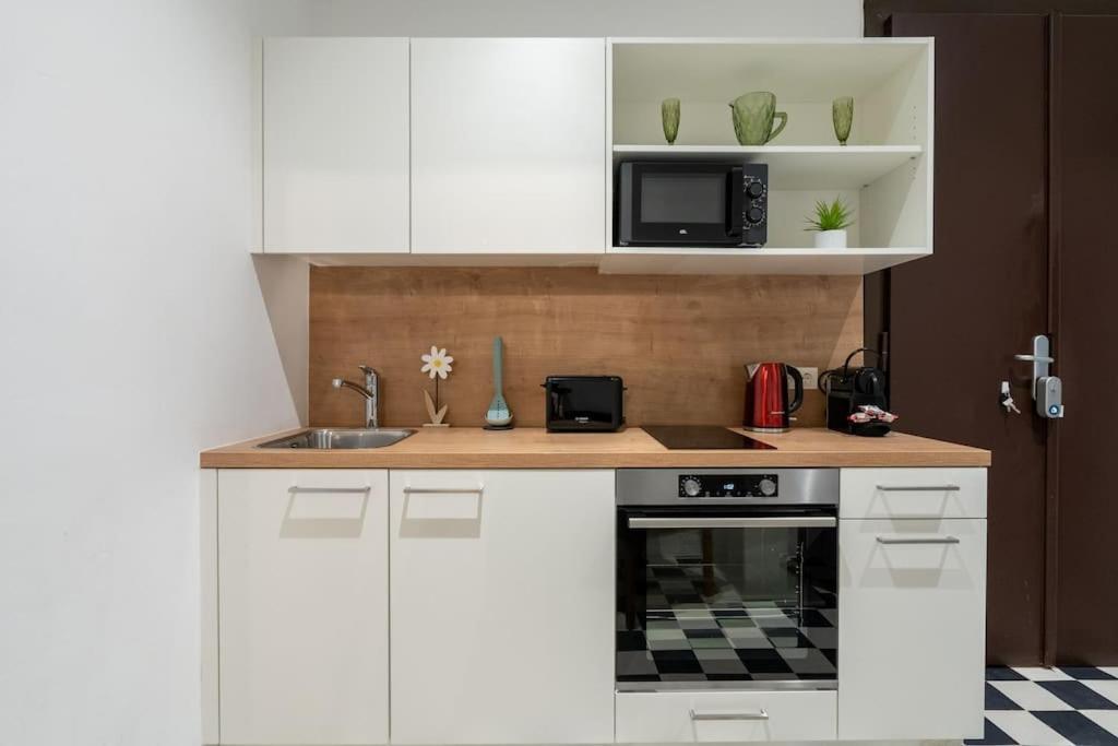 Practical 1Br Flat By Center By Hm Διαμέρισμα Βιέννη Εξωτερικό φωτογραφία